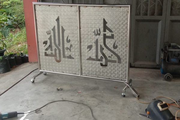 sekat masjid plat stainless steel cuting laser bengkel las sinar fajar